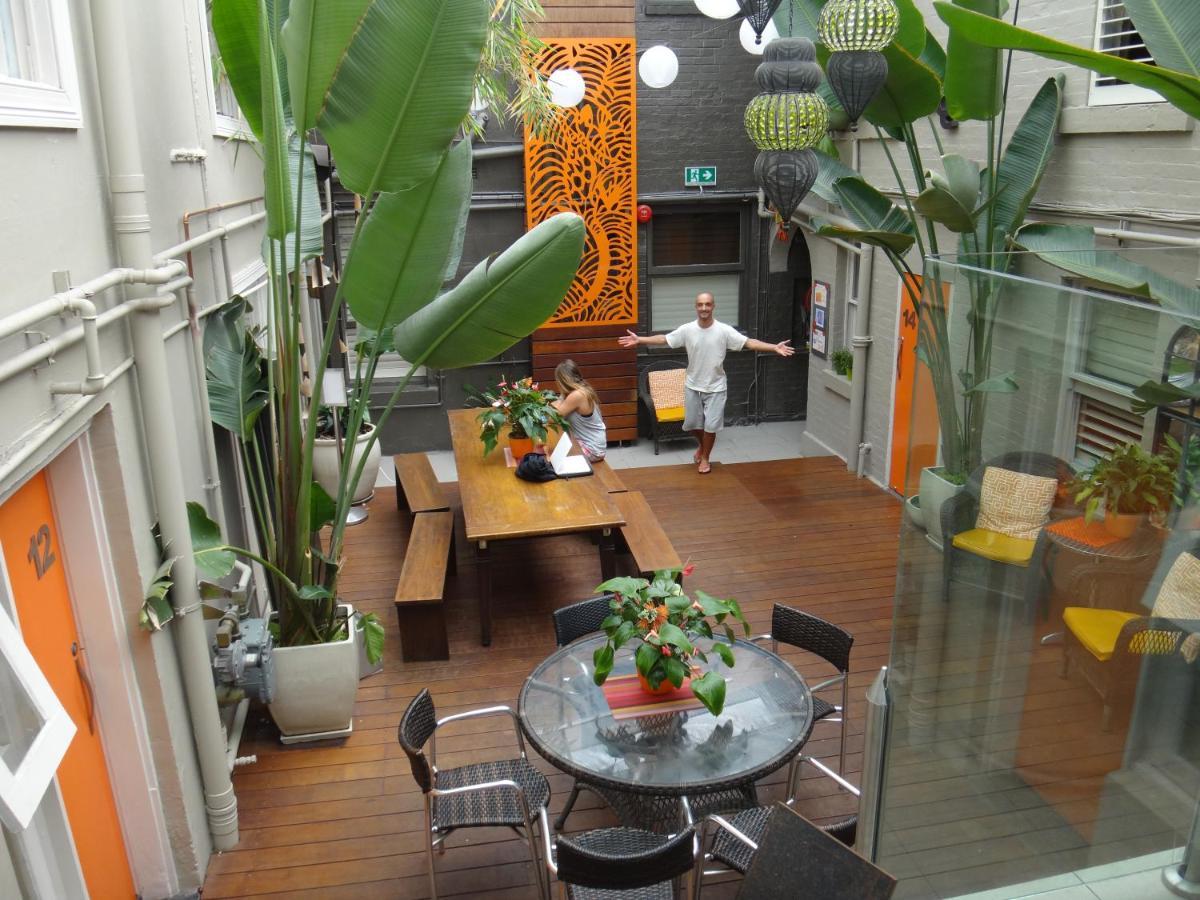 Hostel London Plane Backpackers Sydney Exterior foto
